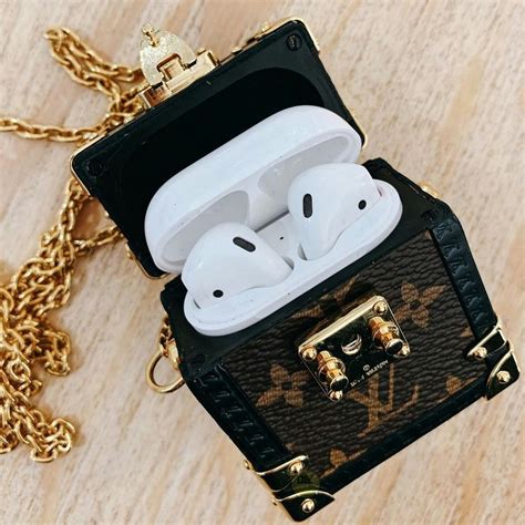 black louis vuitton airpod case|louis vuitton ipod case.